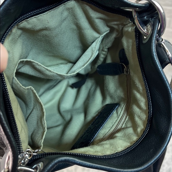 MARGOT ANTHROPOLOGIE DOUBLE ZIP SOFT BLACK GENUINE LEATHER CROSSBODY BAG - Picture 14 of 14